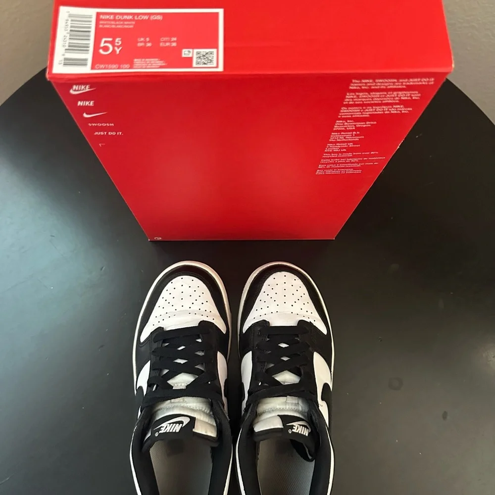 Nike dunk low